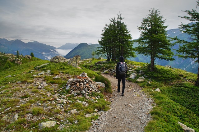 Mountain lovers can complete their road trip by seeing more of nature in your French campervan hire.